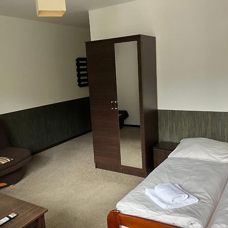 什切尔克Niezapominajka住宿加早餐旅馆 外观 照片