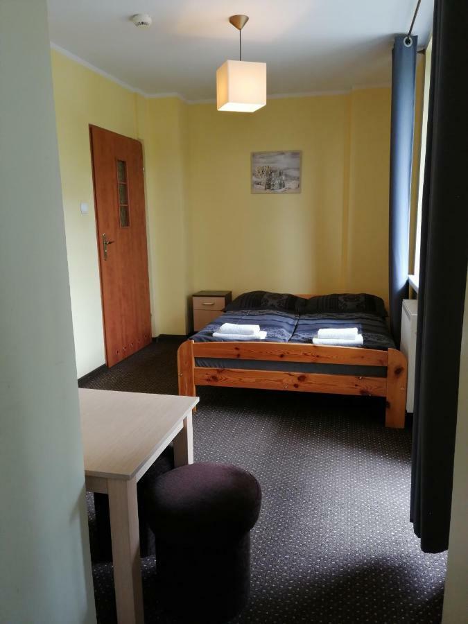 什切尔克Niezapominajka住宿加早餐旅馆 外观 照片