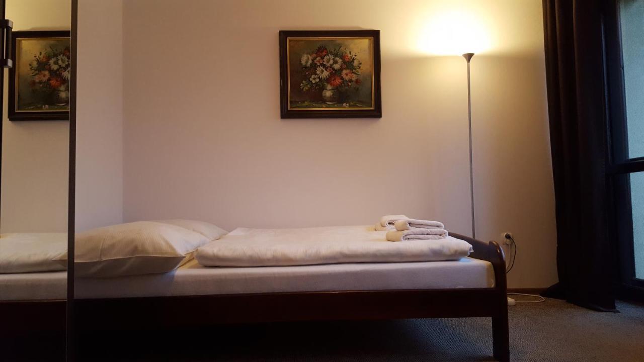 什切尔克Niezapominajka住宿加早餐旅馆 外观 照片